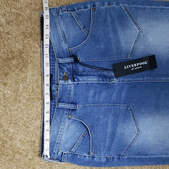 NWT Liverpool Blue Distressed Denim Skirt Size 8 - Picture 4 of 9